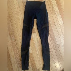 Lululemon leggings size 2
